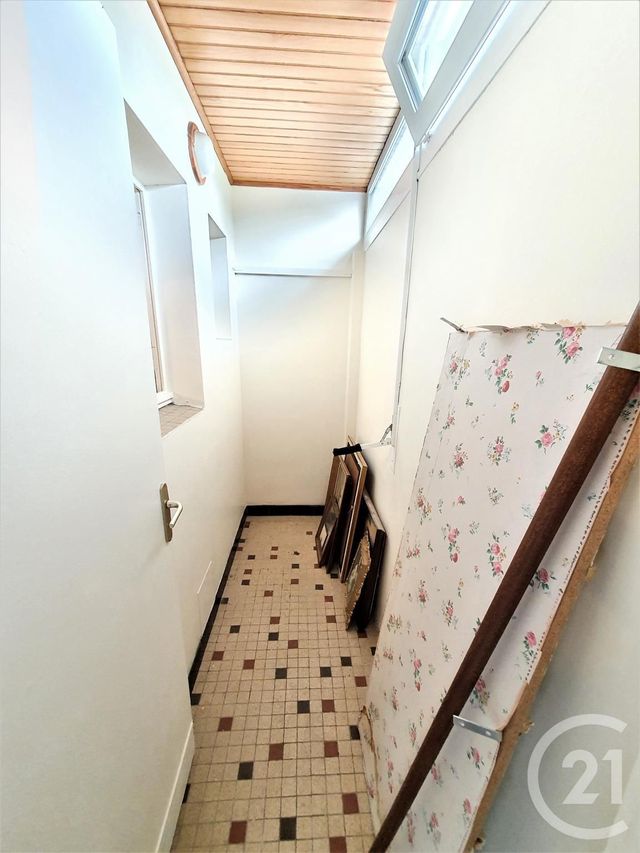 Afficher la photo en grand Appartement T4 à vendre - 4 pièces - 74.0 m2 - VENISSIEUX - 69 - RHONE-ALPES - Century 21 K.P.I