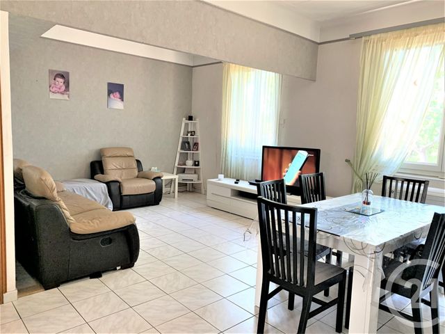 Afficher la photo en grand maison à vendre - 3 pièces - 75.0 m2 - VENISSIEUX - 69 - RHONE-ALPES - Century 21 K.P.I