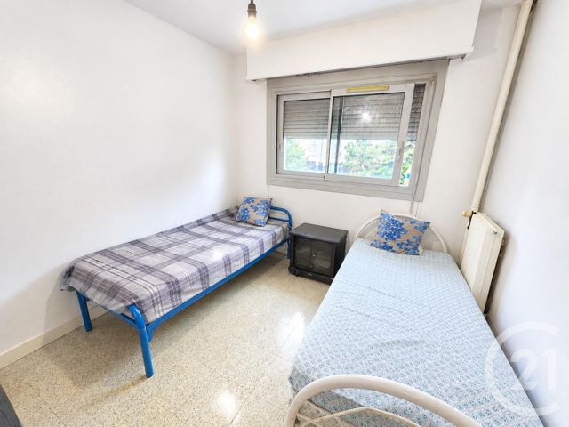 Appartement T5 à vendre - 5 pièces - 97.06 m2 - VENISSIEUX - 69 - RHONE-ALPES - Century 21 K.P.I