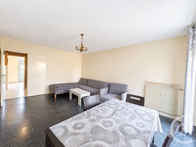 Appartement T5 à vendre - 5 pièces - 97.06 m2 - VENISSIEUX - 69 - RHONE-ALPES - Century 21 K.P.I