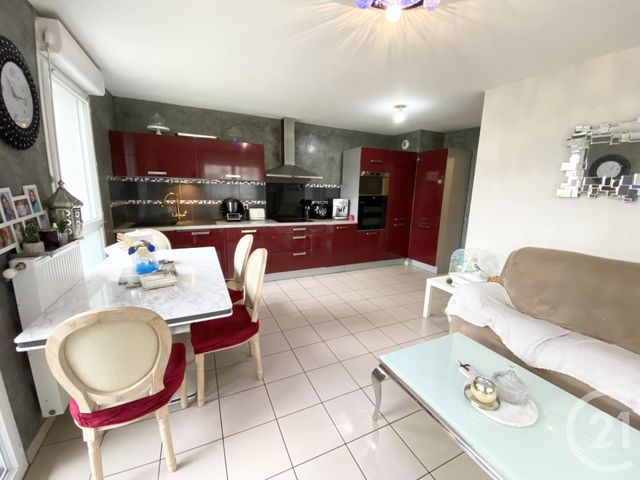 Appartement T5 à vendre - 5 pièces - 82.28 m2 - ST FONS - 69 - RHONE-ALPES - Century 21 K.P.I