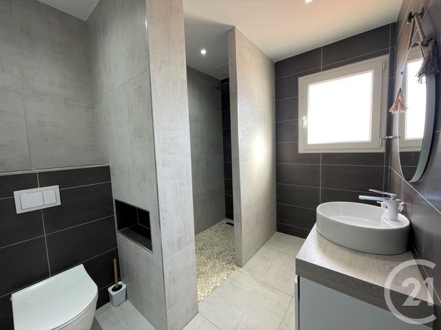 maison à vendre - 5 pièces - 105.0 m2 - ESTRABLIN - 38 - RHONE-ALPES - Century 21 K.P.I