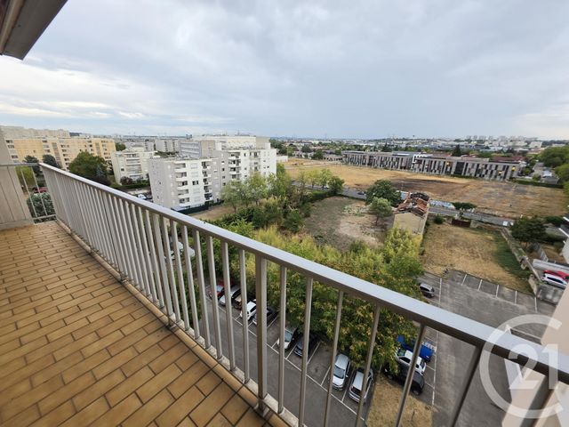 Appartement T4 à vendre - 4 pièces - 80.0 m2 - VENISSIEUX - 69 - RHONE-ALPES - Century 21 K.P.I