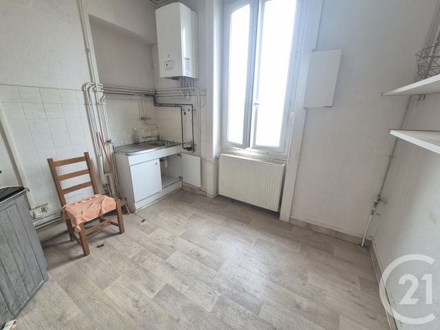 Appartement T2 à vendre - 2 pièces - 43.0 m2 - VENISSIEUX - 69 - RHONE-ALPES - Century 21 K.P.I