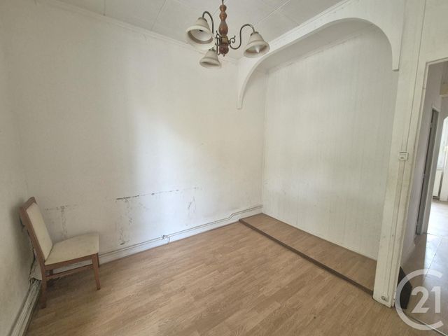 Appartement T2 à vendre - 2 pièces - 43.0 m2 - VENISSIEUX - 69 - RHONE-ALPES - Century 21 K.P.I