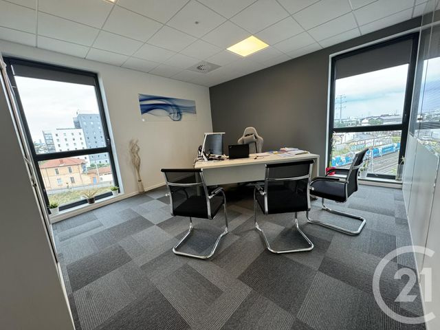 entreprise à louer - 64.2 m2 - ST FONS - 69 - RHONE-ALPES - Century 21 K.P.I