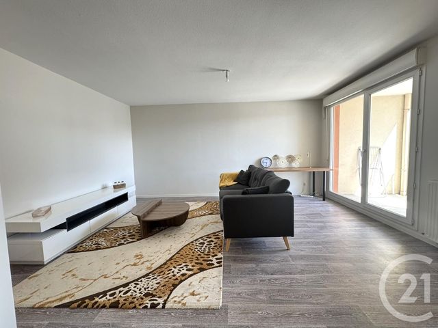 Appartement T3 à louer ST FONS