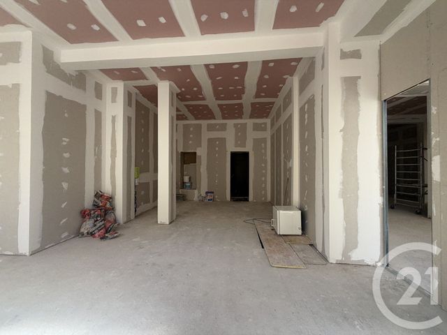 Appartement Local à louer - 1 pièce - 188.0 m2 - ST FONS - 69 - RHONE-ALPES - Century 21 K.P.I