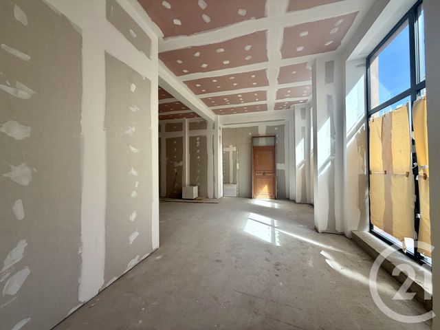 Appartement Local à louer - 1 pièce - 188.0 m2 - ST FONS - 69 - RHONE-ALPES - Century 21 K.P.I