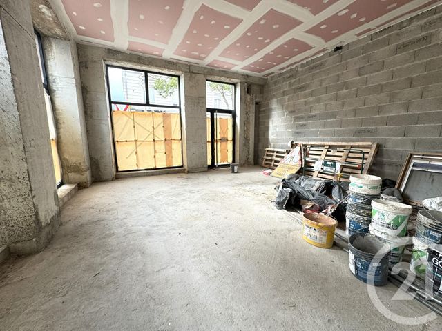 Appartement Local à louer - 1 pièce - 188.0 m2 - ST FONS - 69 - RHONE-ALPES - Century 21 K.P.I