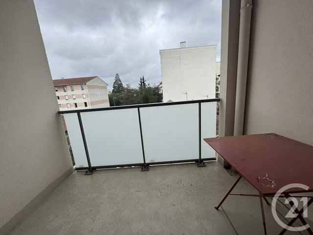 Appartement F2 à louer ST FONS