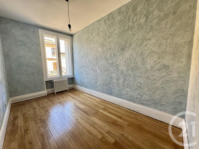 Appartement T5 à louer - 5 pièces - 112.31 m2 - ST FONS - 69 - RHONE-ALPES - Century 21 K.P.I