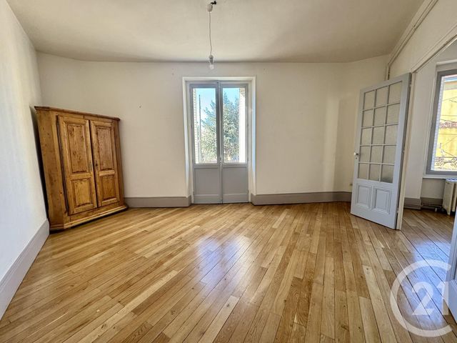 Appartement T5 à louer ST FONS