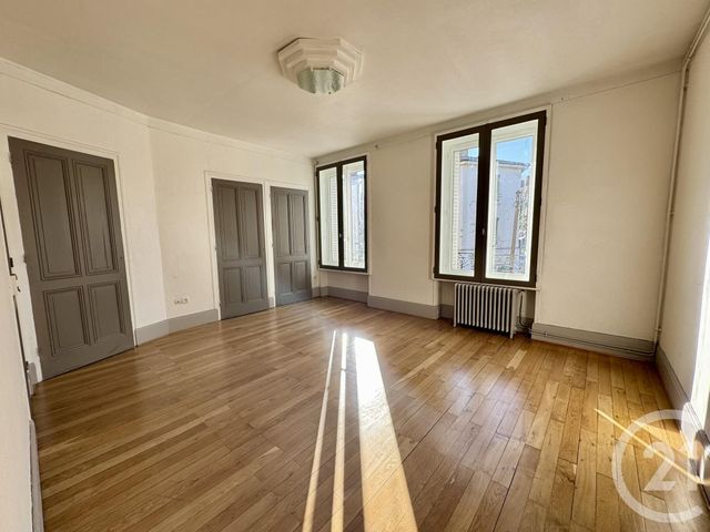 Appartement T5 à louer - 5 pièces - 112.31 m2 - ST FONS - 69 - RHONE-ALPES - Century 21 K.P.I