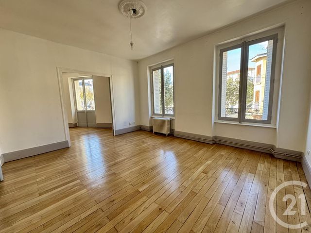 Appartement T5 à louer - 5 pièces - 112.31 m2 - ST FONS - 69 - RHONE-ALPES - Century 21 K.P.I