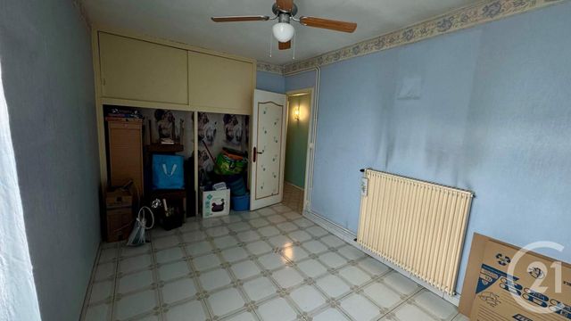Appartement T3 à vendre - 3 pièces - 62.15 m2 - VENISSIEUX - 69 - RHONE-ALPES - Century 21 K.P.I