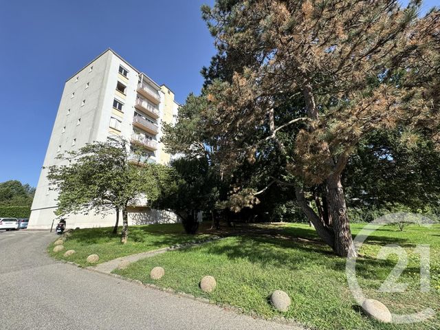 Appartement F2 à louer - 2 pièces - 49.66 m2 - DECINES CHARPIEU - 69 - RHONE-ALPES - Century 21 K.P.I