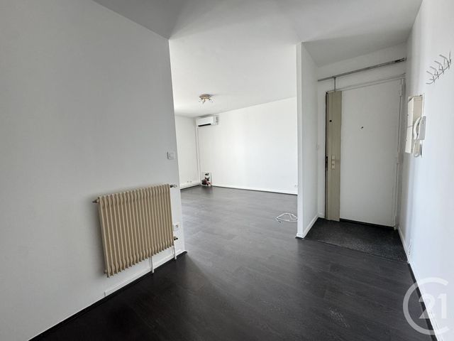 Appartement F2 à louer - 2 pièces - 49.66 m2 - DECINES CHARPIEU - 69 - RHONE-ALPES - Century 21 K.P.I