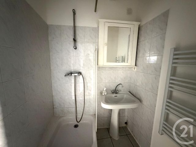 maison à louer - 3 pièces - 46.6 m2 - IRIGNY - 69 - RHONE-ALPES - Century 21 K.P.I