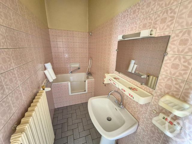 Afficher la photo en grand maison à vendre - 4 pièces - 65.3 m2 - ST FONS - 69 - RHONE-ALPES - Century 21 K.P.I