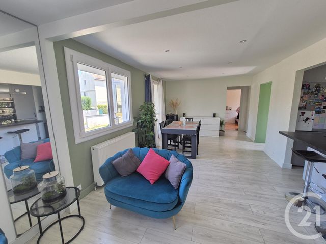 maison à vendre - 6 pièces - 105.61 m2 - ST FONS - 69 - RHONE-ALPES - Century 21 K.P.I