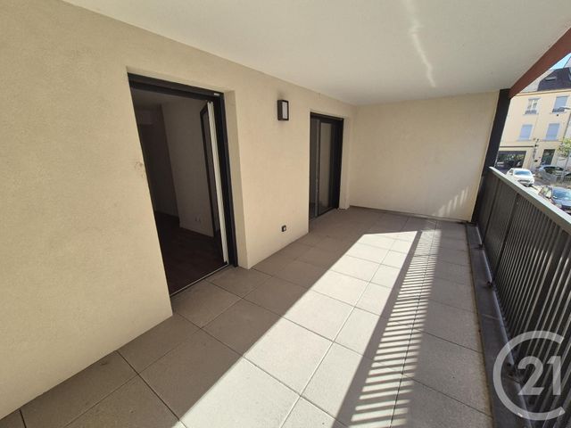 Appartement T2 à vendre - 2 pièces - 44.24 m2 - ST FONS - 69 - RHONE-ALPES - Century 21 K.P.I