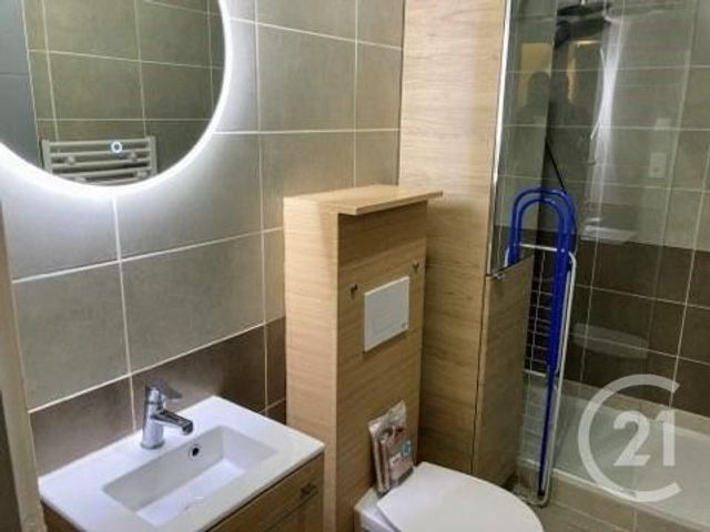 Appartement T1 à louer - 1 pièce - 20.67 m2 - ST FONS - 69 - RHONE-ALPES - Century 21 K.P.I