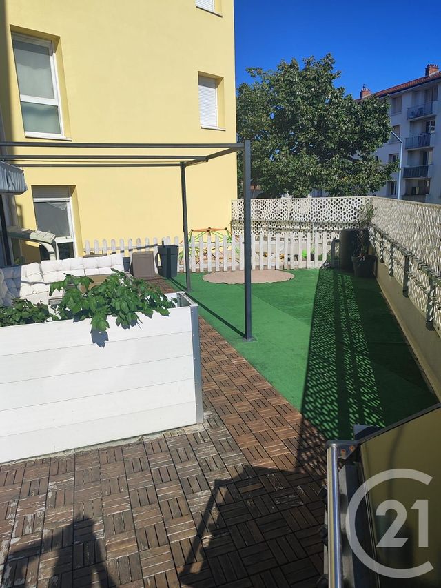 Appartement T4 à vendre - 4 pièces - 77.64 m2 - VENISSIEUX - 69 - RHONE-ALPES - Century 21 K.P.I