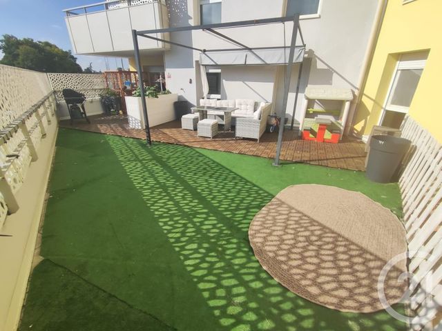 Appartement T4 à vendre - 4 pièces - 77.64 m2 - VENISSIEUX - 69 - RHONE-ALPES - Century 21 K.P.I