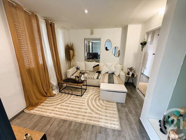 Appartement T2 à vendre - 2 pièces - 45.0 m2 - VENISSIEUX - 69 - RHONE-ALPES - Century 21 K.P.I