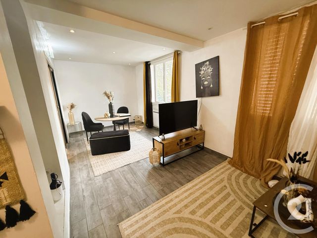 Appartement T2 à vendre - 2 pièces - 45.0 m2 - VENISSIEUX - 69 - RHONE-ALPES - Century 21 K.P.I