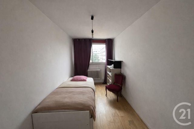 Appartement T5 à vendre - 5 pièces - 102.01 m2 - VENISSIEUX - 69 - RHONE-ALPES - Century 21 K.P.I