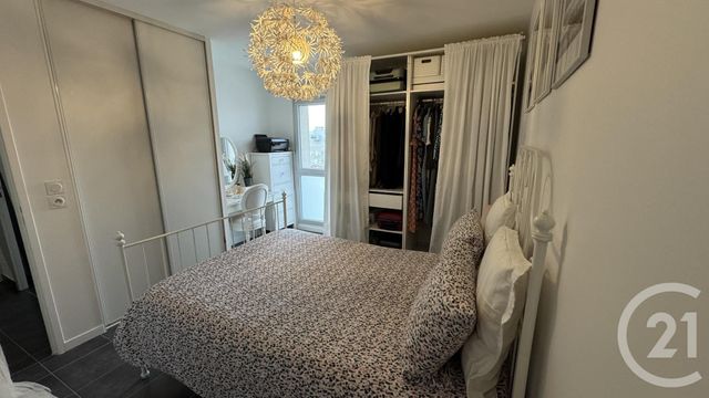 Appartement T3 à vendre - 3 pièces - 54.0 m2 - VENISSIEUX - 69 - RHONE-ALPES - Century 21 K.P.I