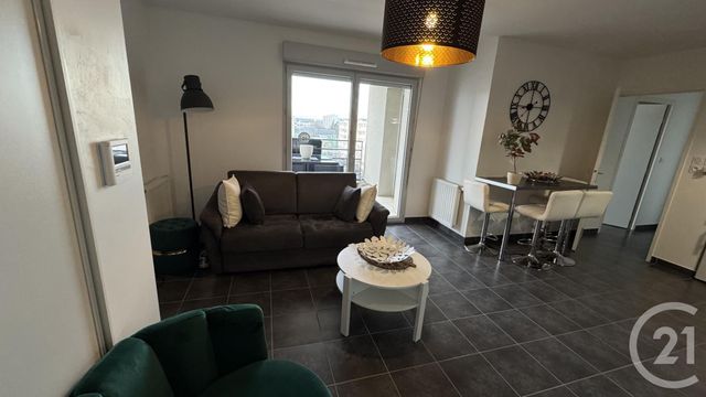 Appartement T3 à vendre - 3 pièces - 54.0 m2 - VENISSIEUX - 69 - RHONE-ALPES - Century 21 K.P.I