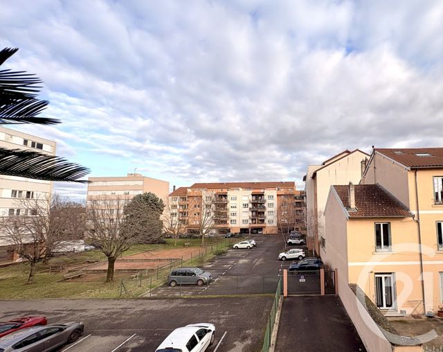 Appartement T4 à vendre - 4 pièces - 91.9 m2 - ST FONS - 69 - RHONE-ALPES - Century 21 K.P.I