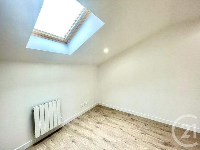 Appartement F2 bis à louer - 2 pièces - 33.0 m2 - ST FONS - 69 - RHONE-ALPES - Century 21 K.P.I