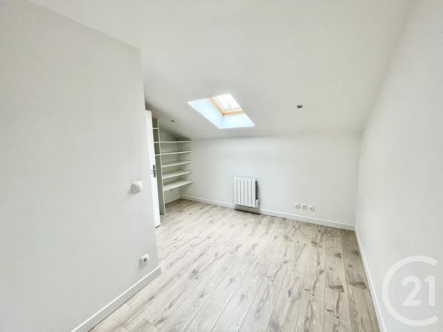 Appartement F2 bis à louer - 2 pièces - 33.0 m2 - ST FONS - 69 - RHONE-ALPES - Century 21 K.P.I