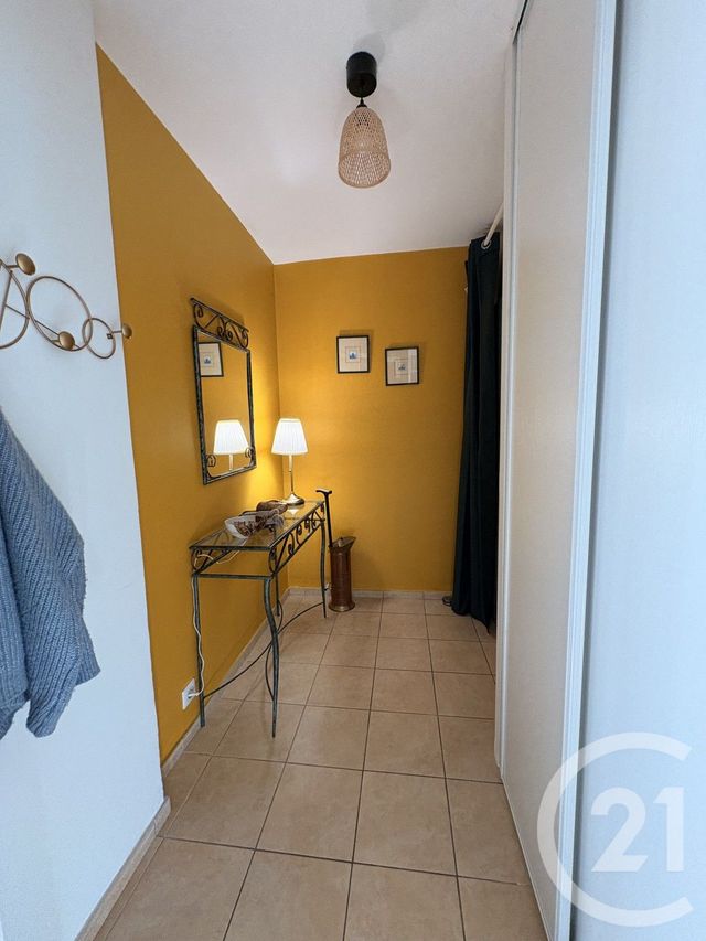Appartement T4 à vendre - 4 pièces - 88.07 m2 - VENISSIEUX - 69 - RHONE-ALPES - Century 21 K.P.I