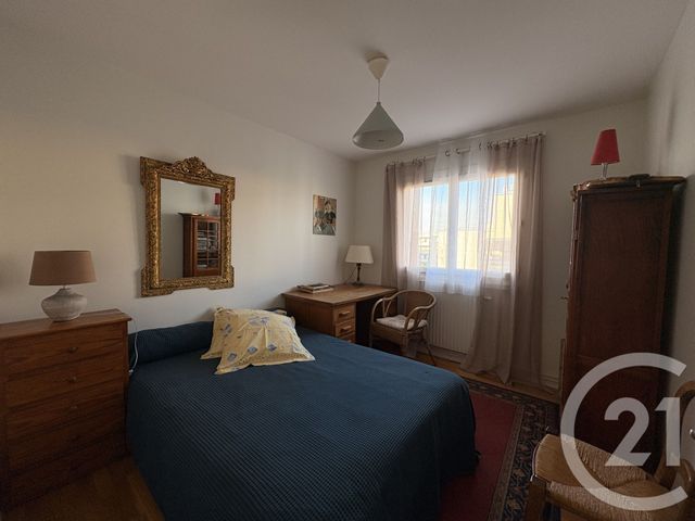 Appartement T4 à vendre - 4 pièces - 88.07 m2 - VENISSIEUX - 69 - RHONE-ALPES - Century 21 K.P.I