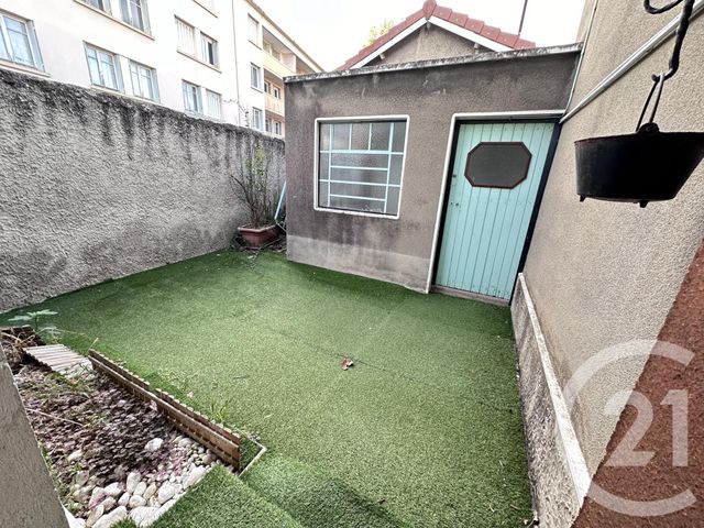 maison à vendre - 2 pièces - 51.9 m2 - LYON - 69008 - RHONE-ALPES - Century 21 K.P.I
