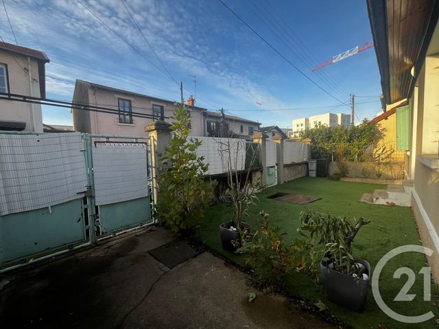 maison à vendre - 2 pièces - 51.9 m2 - LYON - 69008 - RHONE-ALPES - Century 21 K.P.I
