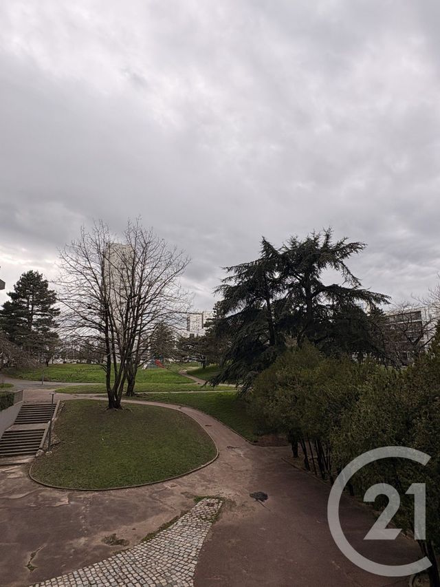 Appartement T4 à vendre - 4 pièces - 82.0 m2 - VENISSIEUX - 69 - RHONE-ALPES - Century 21 K.P.I