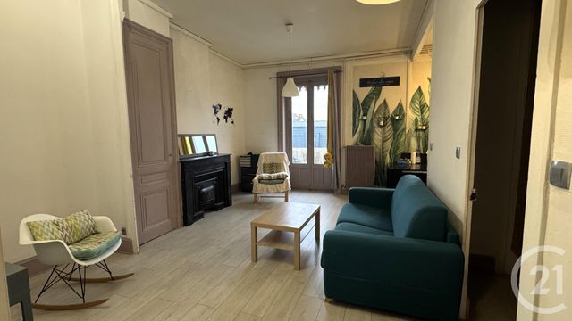 Appartement T2 à louer - 2 pièces - 45.51 m2 - ST FONS - 69 - RHONE-ALPES - Century 21 K.P.I
