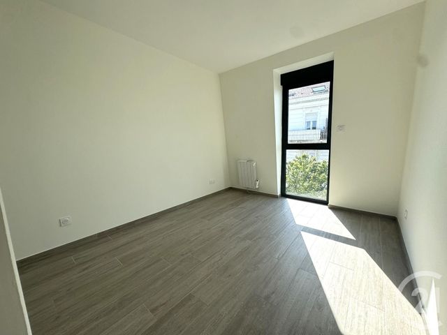Appartement T3 à louer - 3 pièces - 60.2 m2 - ST FONS - 69 - RHONE-ALPES - Century 21 K.P.I