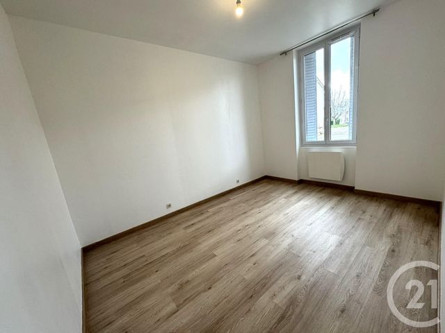 Appartement T3 à louer - 3 pièces - 45.19 m2 - ST FONS - 69 - RHONE-ALPES - Century 21 K.P.I