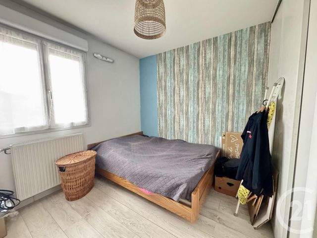 Appartement F4 à louer - 4 pièces - 91.59 m2 - ST FONS - 69 - RHONE-ALPES - Century 21 K.P.I