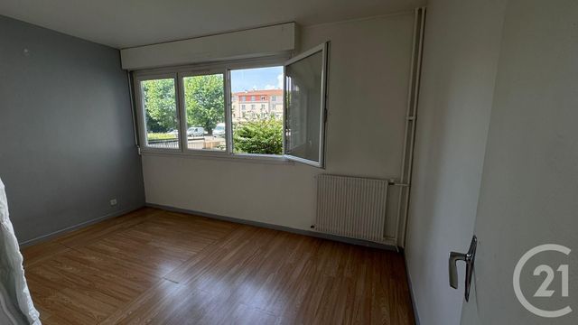 Appartement F2 à louer - 2 pièces - 56.1 m2 - ST FONS - 69 - RHONE-ALPES - Century 21 K.P.I