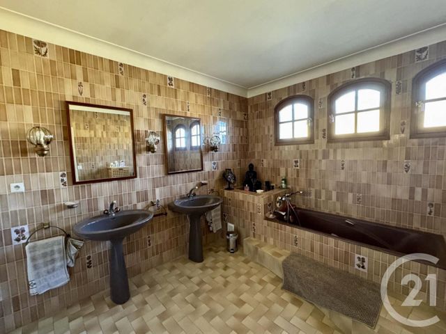 maison à vendre - 4 pièces - 135.0 m2 - VENISSIEUX - 69 - RHONE-ALPES - Century 21 K.P.I