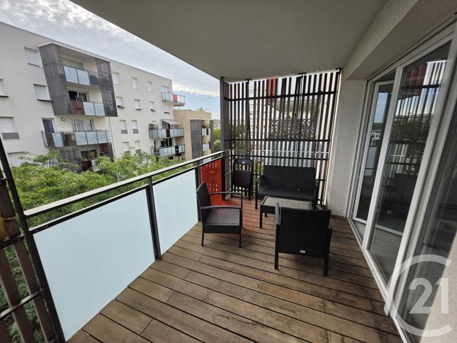 Appartement T3 à vendre - 3 pièces - 66.1 m2 - ST FONS - 69 - RHONE-ALPES - Century 21 K.P.I