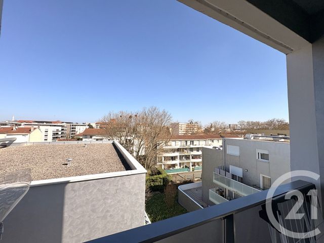 Appartement T2 à vendre - 2 pièces - 44.0 m2 - VENISSIEUX - 69 - RHONE-ALPES - Century 21 K.P.I